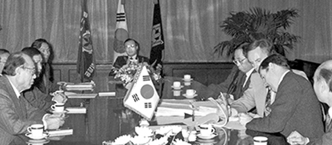 1982