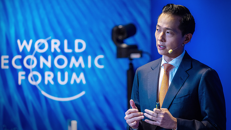 ハンファ副会長 Kim Dong Kwan氏、2024年ダボス会議で海運の脱炭素化ビジョンを発表